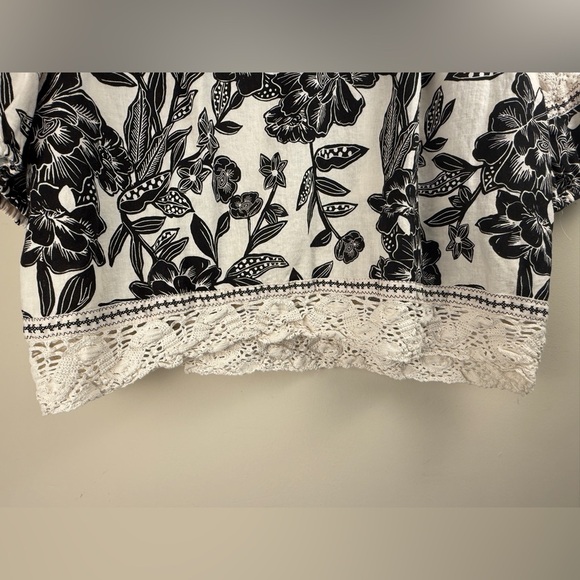 Christian Siriano Linen Blend V-Neck Crochet Lace Boho Floral Blouse Size 1X - Picture 6 of 11